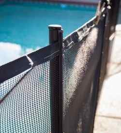 Pool Fence Contractor Merrimack NH - MValley Fence